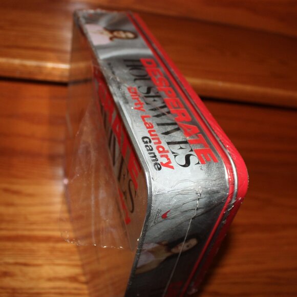 3/$55❤️sealed Desperate Housewives Dirty Laundry board game Collector's Tin Box - Picture 5 of 11